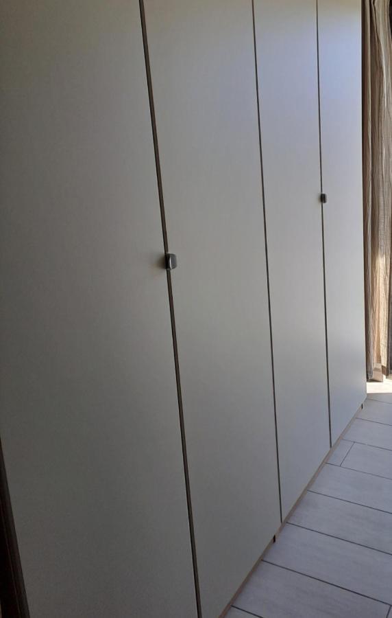 Fiumicino Airport Sunflower Room Εξωτερικό φωτογραφία
